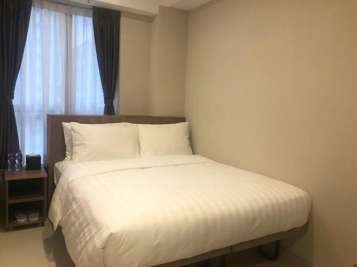We Hotel Kowloon 香港 3*,